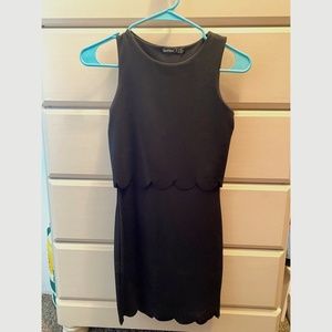 Black Dress - Bodycon w/ Scallop